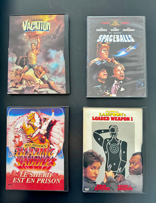Pack Comédies — Vacation + Spaceballs + Blazing Saddles (Le shérif est en prison) + Loaded Weapon — 4 DVD (éditions d’époque US)